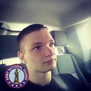 Meet your Posher, Dakota